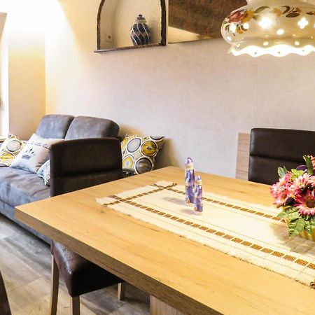 Amazing Apartment In Hinterweidenthal With Wifi Exteriér fotografie